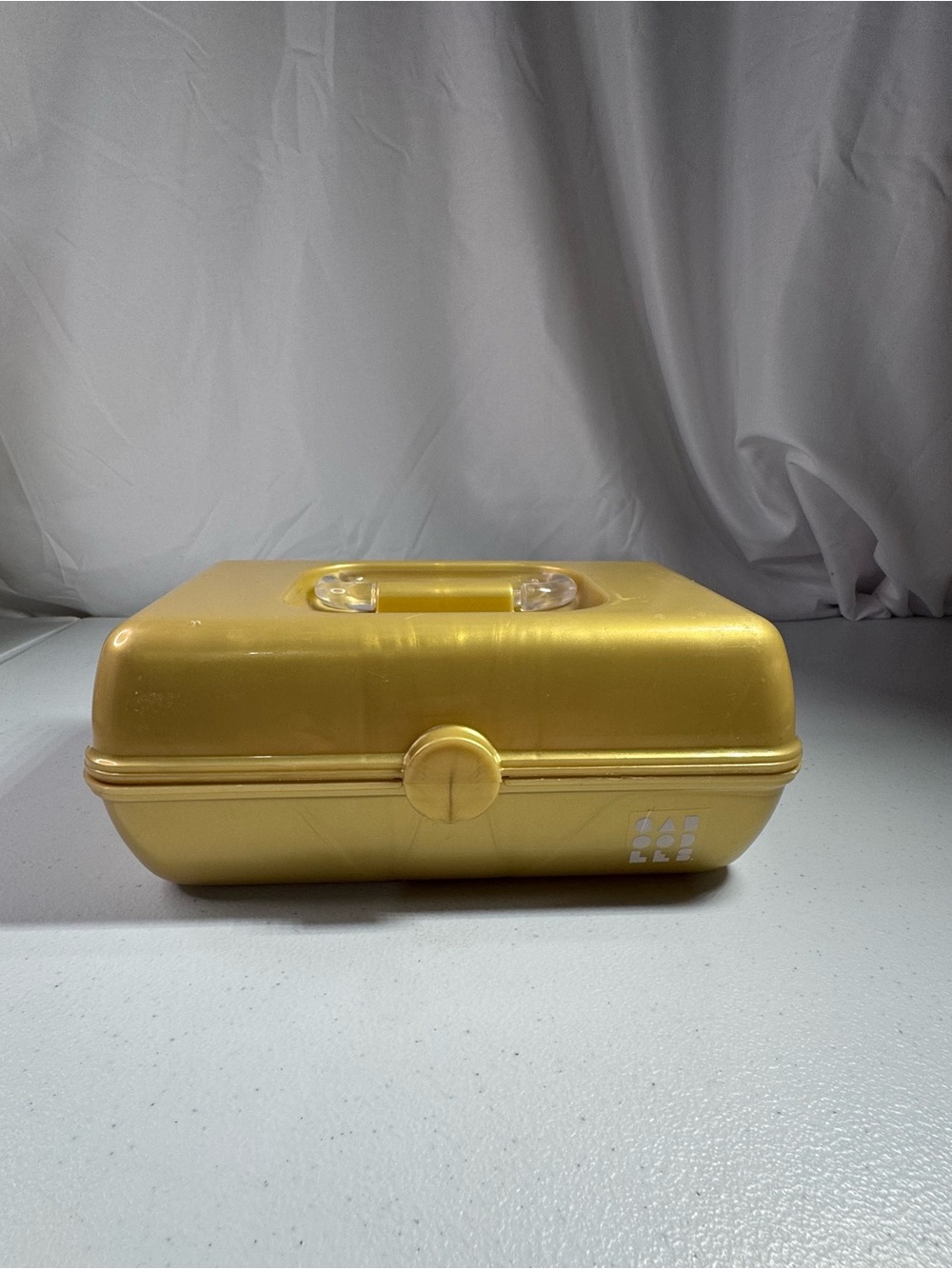 Caboodles Gold Vintage Jewelry/Accessory Case
